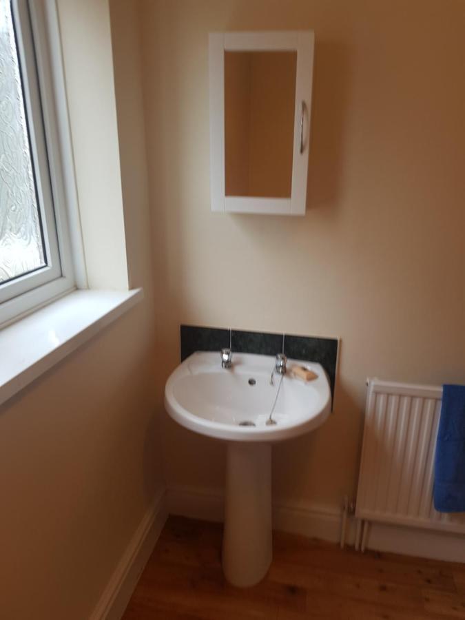 Ferienwohnung Large First Floor Balcony Flat Next To Beach Weston-super-Mare Exterior foto